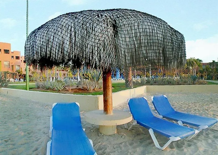 Cabos Resort 4*