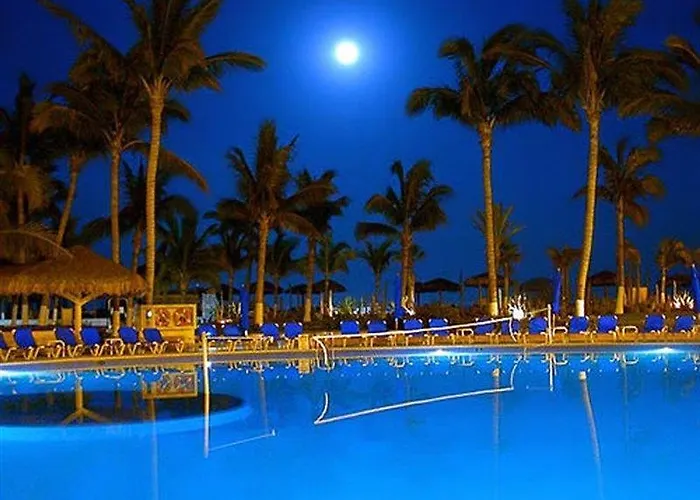 Cabos Resort