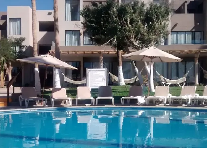 Resort Cabos 4*