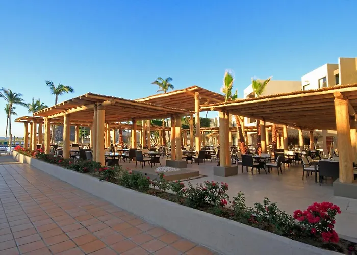 Cabos Resort 4*