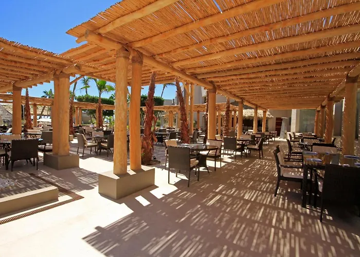 Cabos Resort 4*